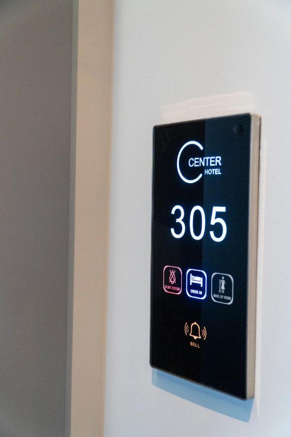 Center Hotel Sarandë エクステリア 写真